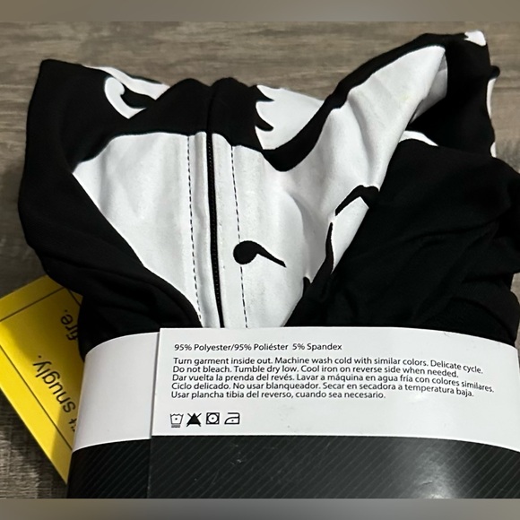 Halloween Infant All In One Sleeper 18 Months Glow In The Dark - Picture 6 of 8